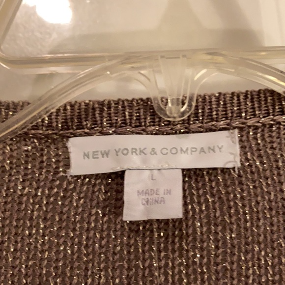 NWT 2 piece Short Set, Top size Lg short size med - Picture 9 of 15